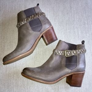 Sperry 'Liberty' Gray Leather Booties - Size 10